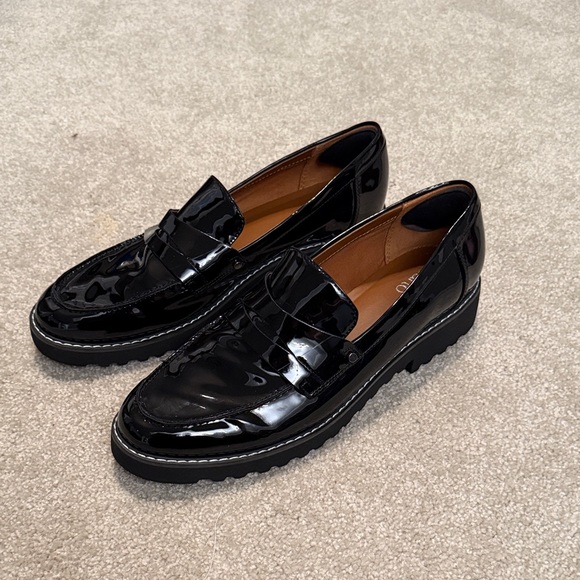 Franco Sarto Cassandra Loafers - Picture 7 of 11